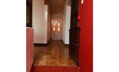 IMPORTANTE PROPIEDAD EN VILLA SARITA, SOBRE AV. ROCA