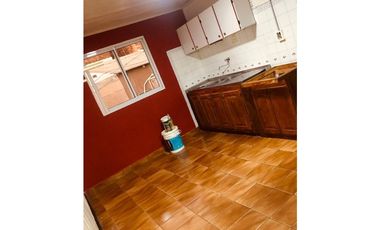 IMPORTANTE PROPIEDAD EN VILLA SARITA, SOBRE AV. ROCA