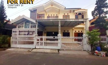 Di Sewakan Rumah Besar Siap Huni 8 Kamar di Arcamanik Bandung