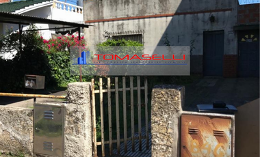 VENTA - VILLA MADERO - PH 3 AMBIENTES AL FRENTE A REFACCIONAR - SOBRE LOTE DE 7.06m x 34.93m