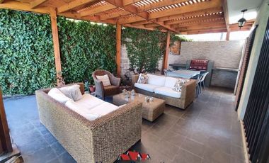 Casa en Venta en Av Apoquindo