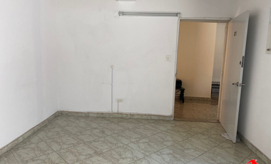 oficina en venta en la america. Cod V3400