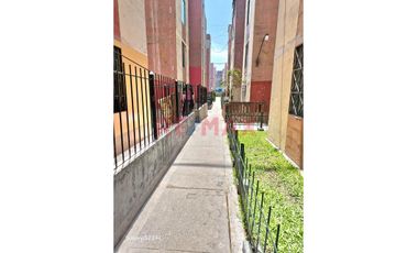 Vendo Departamento En 3Er Piso En Campoy