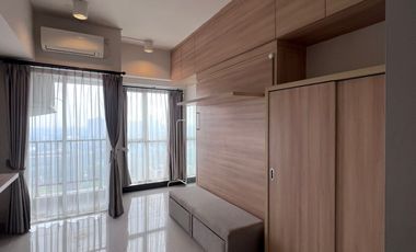 DISEWAKAN APARTEMEN AVENUE PARKLAND BSD STUDIO FULL FURNISHED MURAH SIAP HUNI DI BSD CITY DEKAT THE BREEZE BSD DAN UNIVERSITAS ATMAJAYA BSD