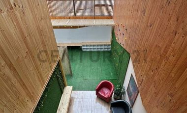 Venta Edificio 2 pisos uso comercial