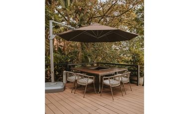 VENTA de moderna CASA en el POBLADO, cerca al Tesoro.