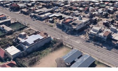 Lote con mejoras 12,5 x 50, ideal galpón para deposito o logística