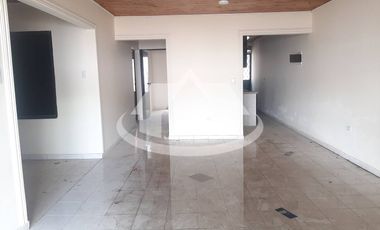LOCAL EN ARRIENDO BARRIO URAPANES| 838