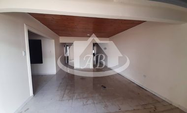 LOCAL EN ARRIENDO BARRIO URAPANES| 838