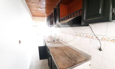 LOCAL EN ARRIENDO BARRIO URAPANES| 838