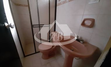 LOCAL EN ARRIENDO BARRIO URAPANES| 838