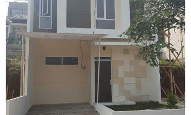 Rumah 3 Kamar Baru MAINROAD dekat ke Cimahi, Tani mulya