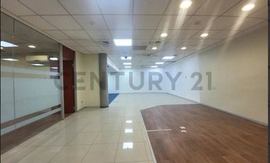 Arriendo local comercial Escuela Militar