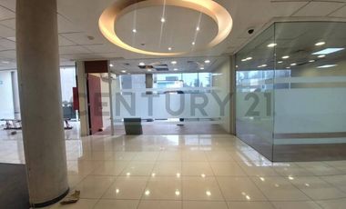 Arriendo local comercial Escuela Militar