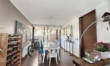 CASA EN VENTA CON PANELES SOLARES Y CAMINABLE A ALIANZA FRAN