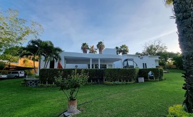 Casa en venta en Xochitepec Morelos,