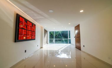 PentHouse Frente Parque Ruben Dario
