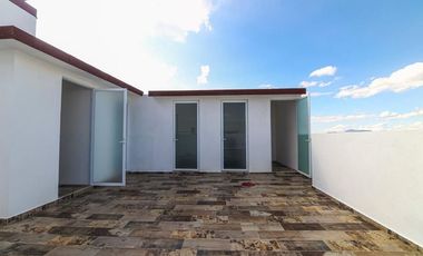 PentHouse Frente Parque Ruben Dario