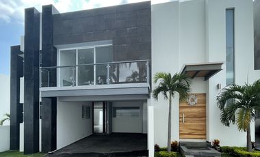 Residencia Nueva en venta estilo contemporáneo en Vista Hermosa Cuernavaca Morelos