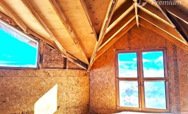 Gran Parcela con casa en construcción en venta en Lago Verde