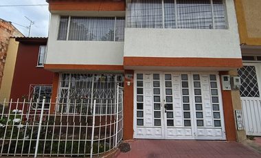 casa en venta en muiscas. Cod V6119