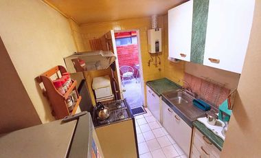 Casa avenida en venta | estacionamiento | metro laguna sur (L5) | Pudahuel.