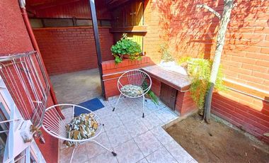 Casa avenida en venta | estacionamiento | metro laguna sur (L5) | Pudahuel.
