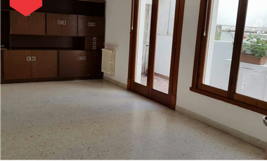 Departamento (Calle 19 e/18 y Av. Kelly)