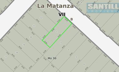 EXCELENTE PROPIEDAD.  DOS CASAS, COCHERA Y PISCINA. LOTE PROPIO