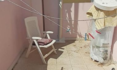 EXCELENTE PROPIEDAD.  DOS CASAS, COCHERA Y PISCINA. LOTE PROPIO