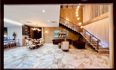 Manzanillo - Venta de Exclusiva Casa en Conjunto Palma Real.