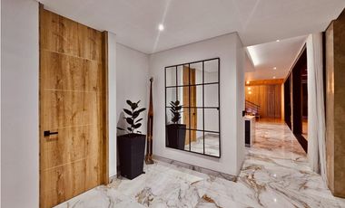 Manzanillo - Venta de Exclusiva Casa en Conjunto Palma Real.