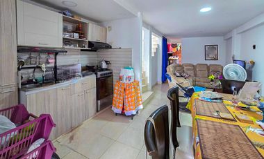 CASA EN VENTA VILLA GORGONA. Cod V10843