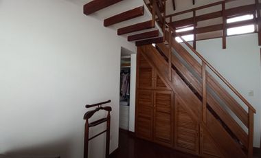 Venta de casa valle de los chillos