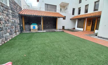 Venta de casa valle de los chillos