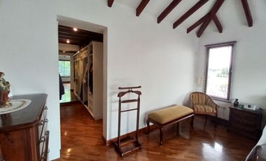 Venta de casa valle de los chillos