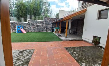 Venta de casa valle de los chillos