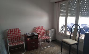 DEPARTAMENTO 3 AMBIENTES CON TERRAZA EN PRIMER PISO