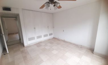 apartamento en arriendo en santa teresita. Cod A122428