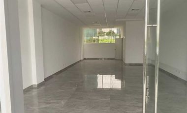 ALQUILO LOCALES COMERCIALES EN VIA ISRAEL SUNSET STRIP MALL