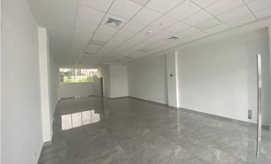 ALQUILO LOCALES COMERCIALES EN VIA ISRAEL SUNSET STRIP MALL