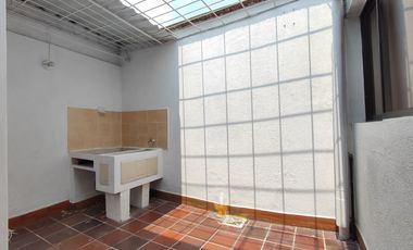 apartamento en venta en avenida libertadores. Cod V28838