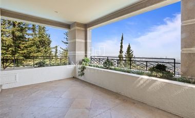 Departamento en venta de 5 dorm. en Vitacura