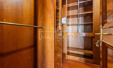 Departamento en venta de 5 dorm. en Vitacura