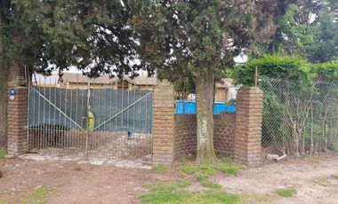 Casa en venta de 4 ambientes en Longchamps