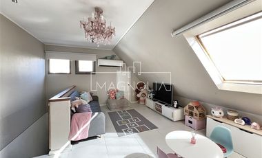 Casa en venta de 5 dorm. en Colina
