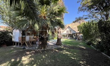 Casa en venta de 5 dorm. en Colina