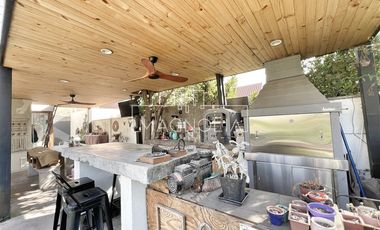 Casa en venta de 5 dorm. en Colina