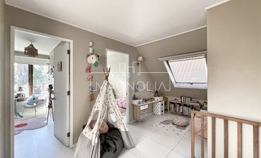 Casa en venta de 5 dorm. en Colina