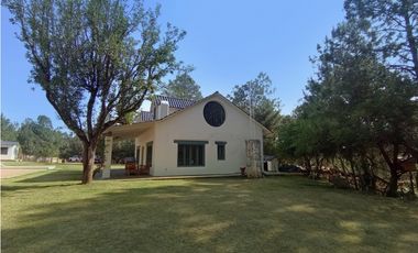 Casa De Campo en Huasca de Ocampo, Hidalgo. con alberca